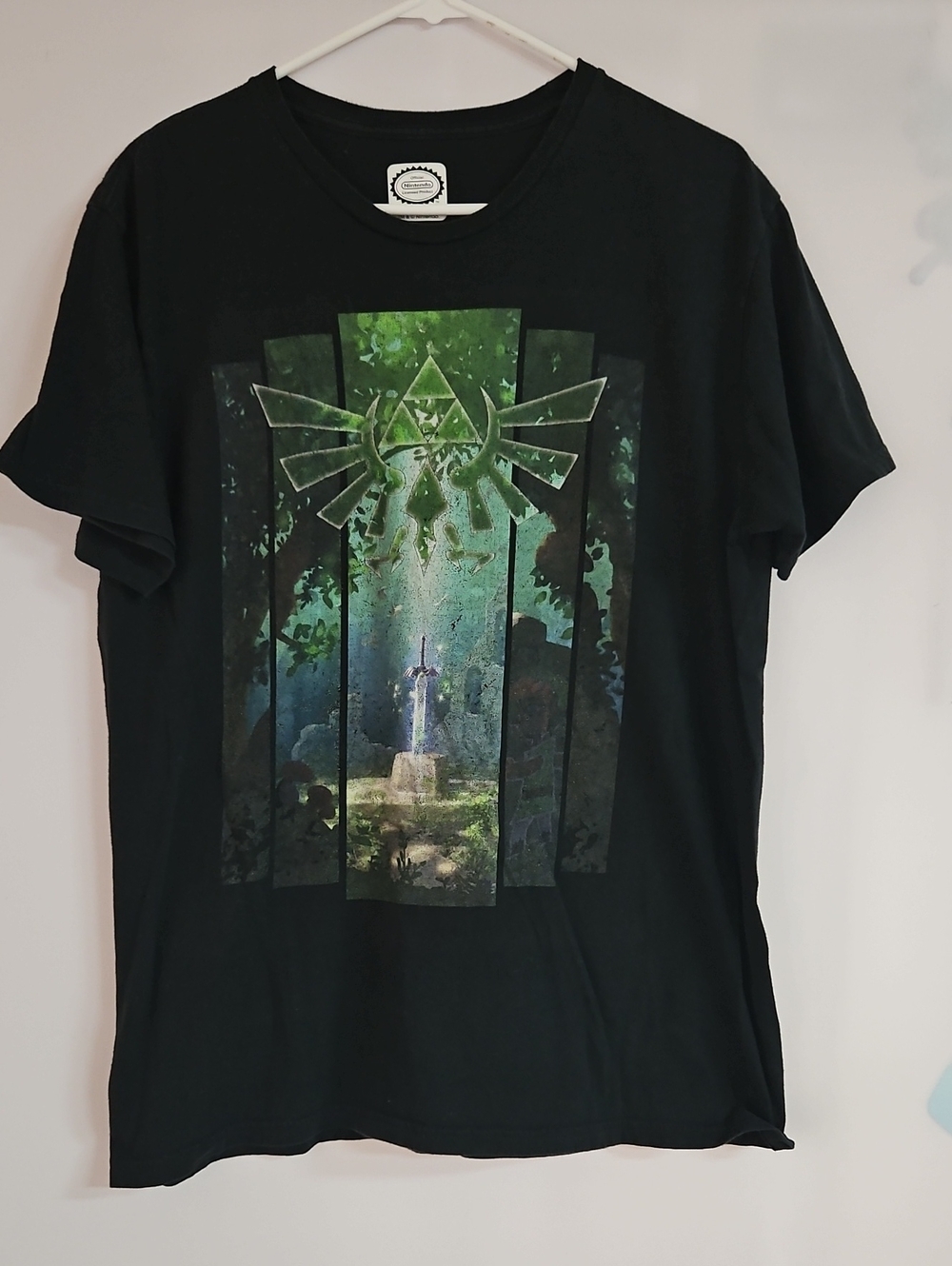 Nintendo The Legend of Zelda Master Sword in the Lost Woods artwork Tshirt